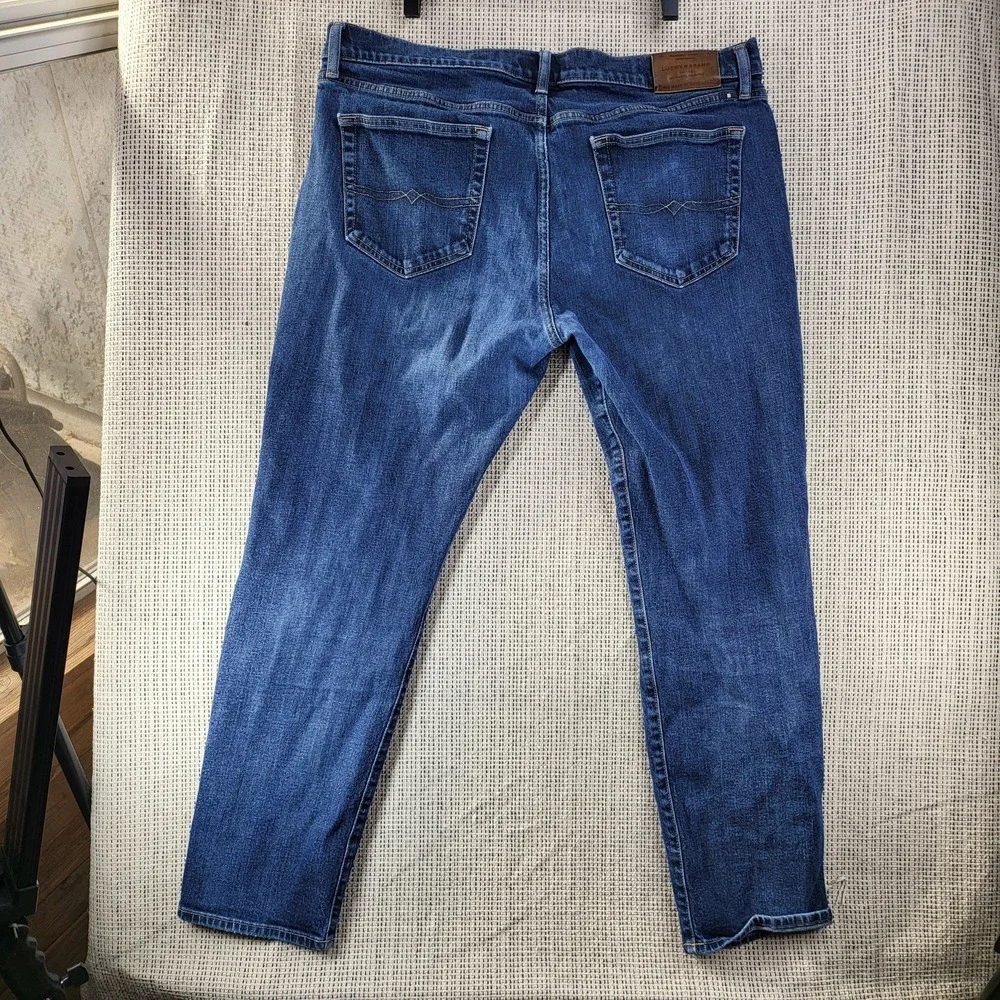Lucky Brand Jeans Mens‎ 38x30 Blue 121 Slim Fit Denim Medium Wash Casual Pants